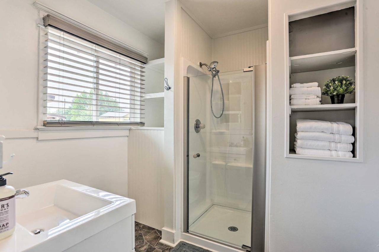 Pet-Friendly Baker City Escape With Private Yard! Exteriér fotografie