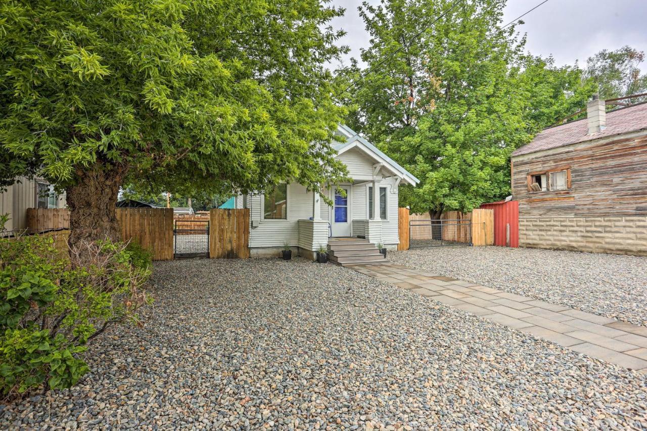 Pet-Friendly Baker City Escape With Private Yard! Exteriér fotografie